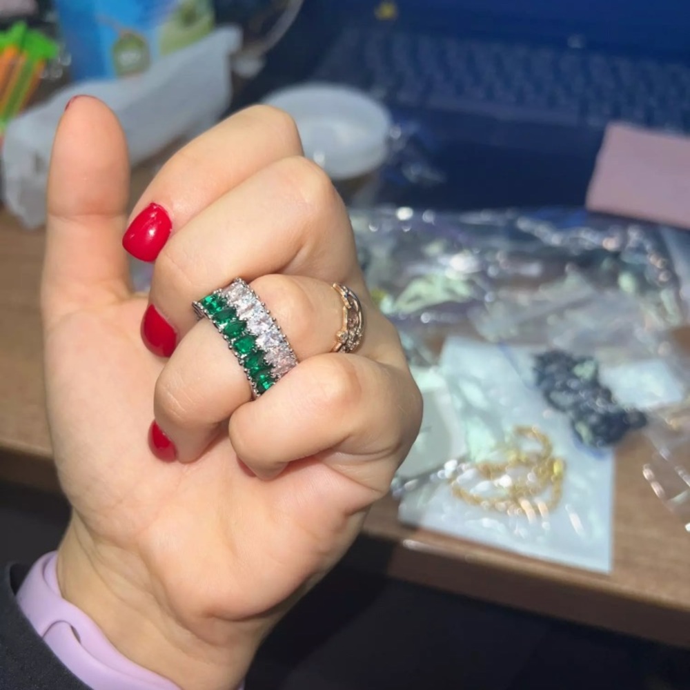 Swarovski Elements With Emerald Crystals Ring Siz… - image 2